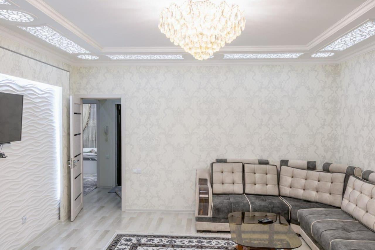 Metro Aybek Center Of Tashkent Comfort 1 Bedroom And Hall エクステリア 写真