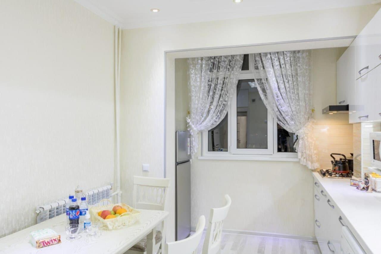 Metro Aybek Center Of Tashkent Comfort 1 Bedroom And Hall エクステリア 写真