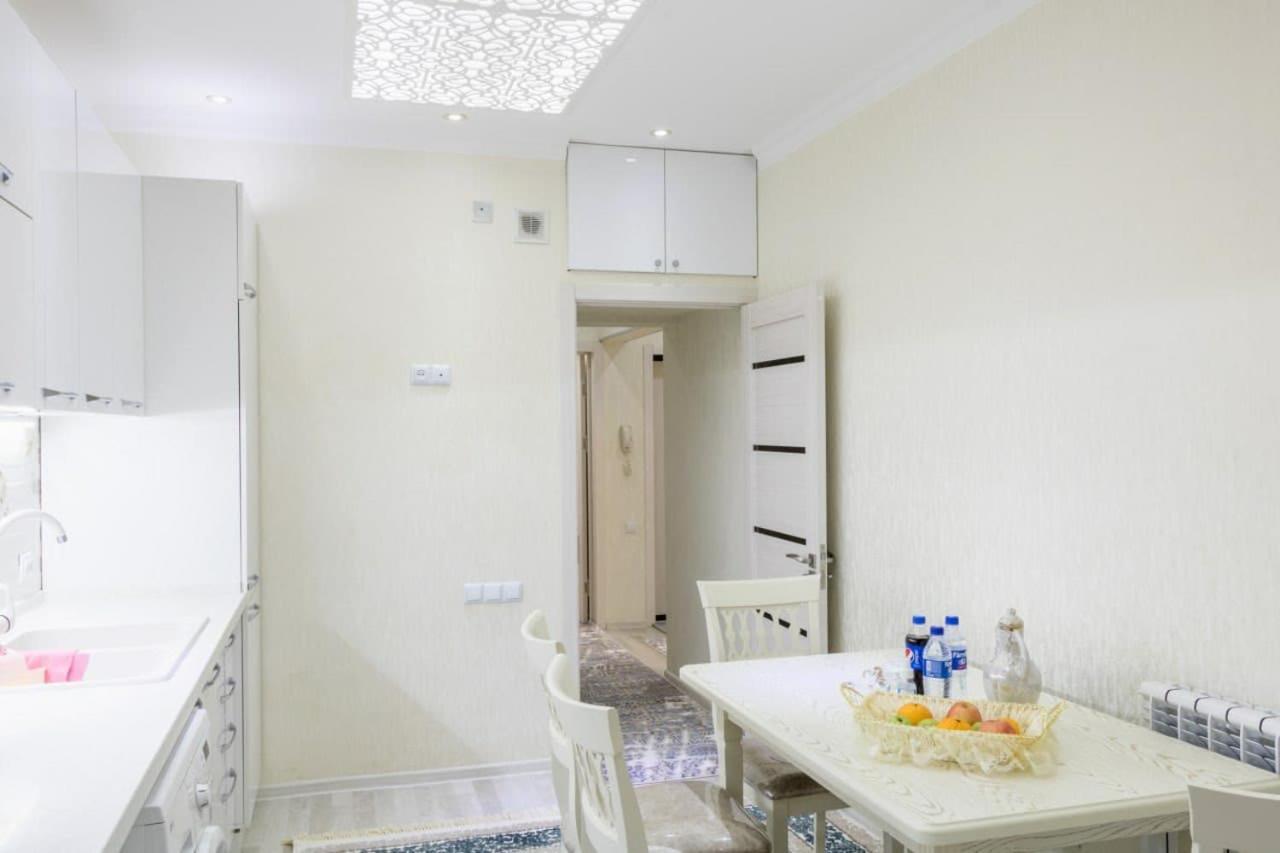 Metro Aybek Center Of Tashkent Comfort 1 Bedroom And Hall エクステリア 写真