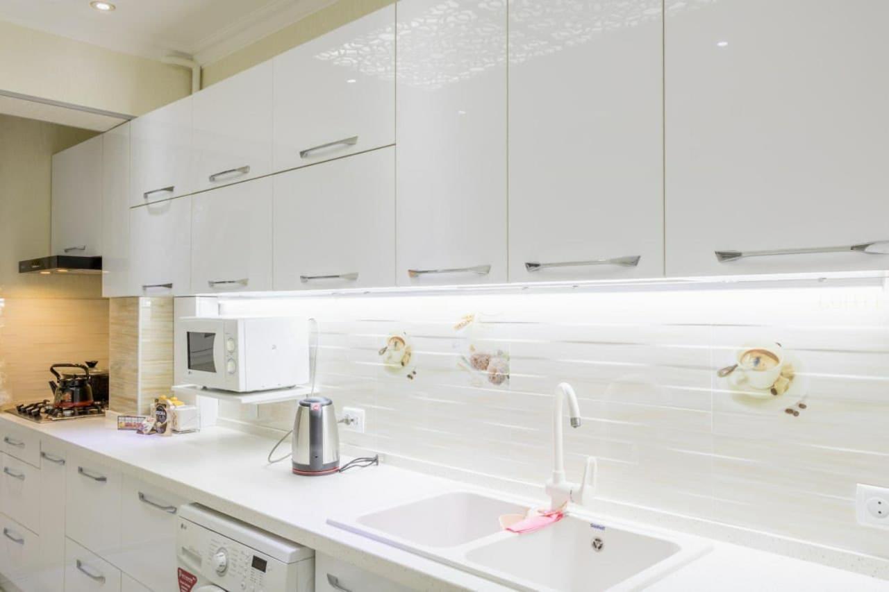Metro Aybek Center Of Tashkent Comfort 1 Bedroom And Hall エクステリア 写真
